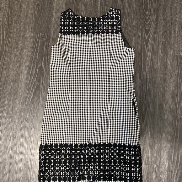 Michael Kors Embroidered Dress - Picture 3 of 3